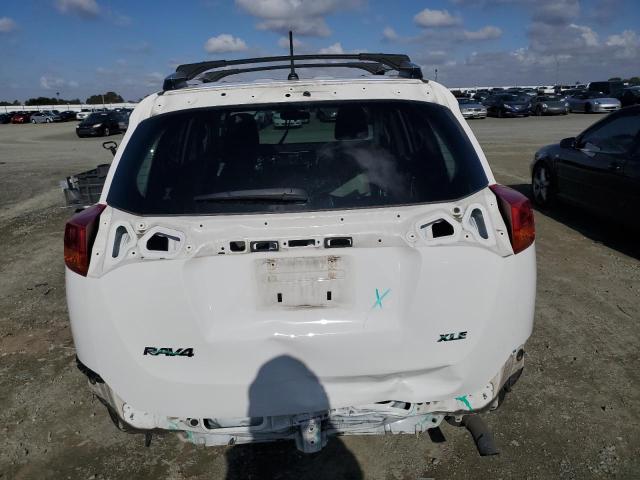 Photo 6 from auction – 2013 TOYOTA RAV4 XLE with VIN JTMWFREV0D5013082