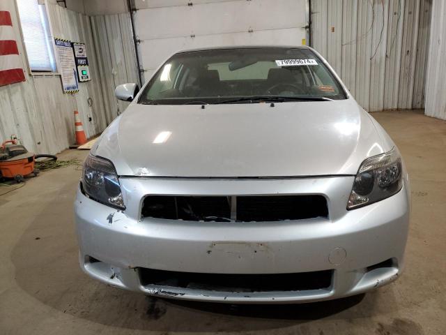Photo 5 from auction – 2005 TOYOTA SCION TC with VIN JTKDE177350004443