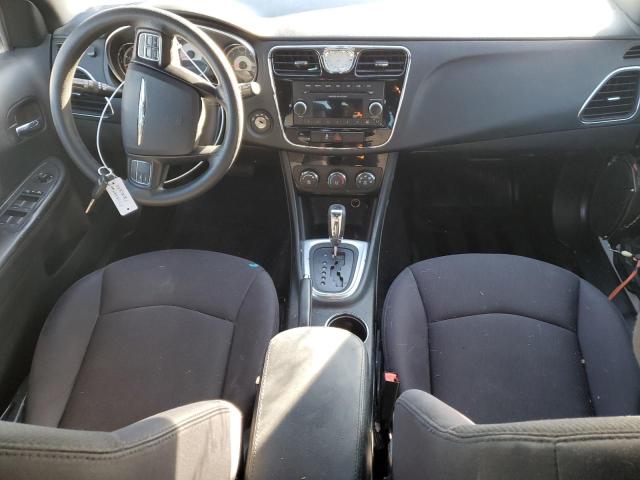 Zdjęcie 8 z aukcji – 2013 CHRYSLER 200 LX z VIN 1C3CCBABXDN647180