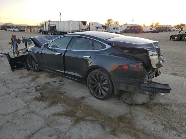 Photo 2 from auction – 2017 TESLA MODEL S with VIN 5YJSA1E2XHF198184