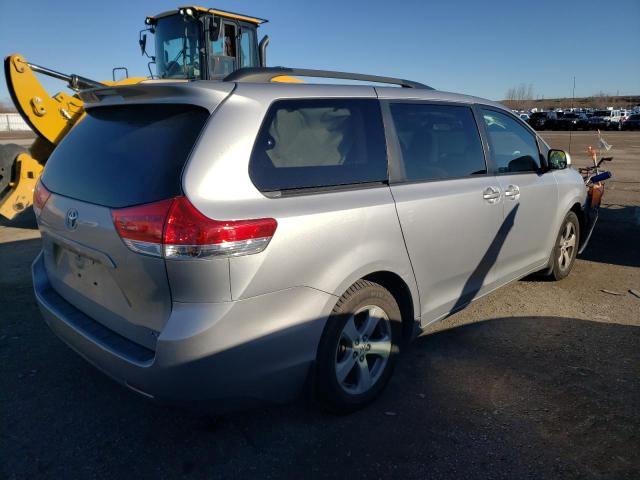 Photo 3 from auction – 2012 TOYOTA SIENNA LE with VIN 5TDKK3DC0CS210883