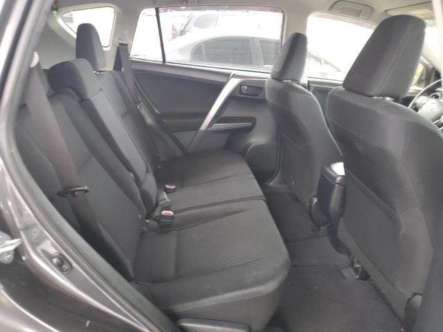 Photo 10 from auction – 2017 TOYOTA RAV4 LE with VIN JTMZFREV5HJ701878