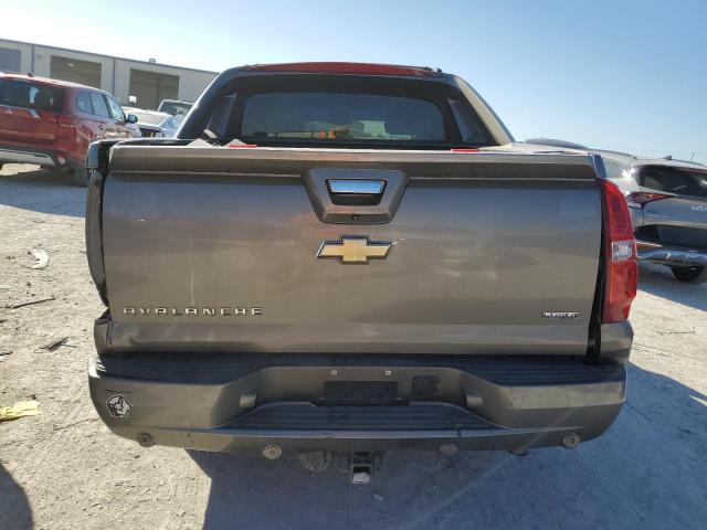 Photo 6 from auction – 2011 CHEVROLET AVALANCHE with VIN 3GNTKGE39BG255853