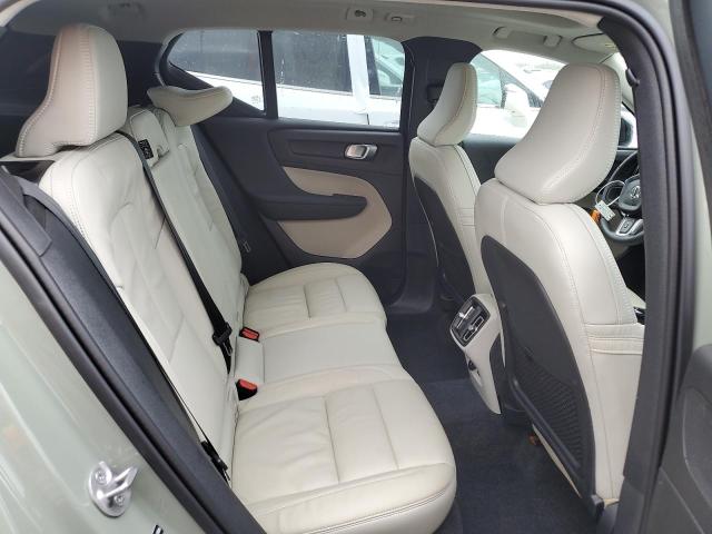 Photo 11 from auction – 2025 VOLVO XC40 PLUS with VIN YV4L12UC2S2467936