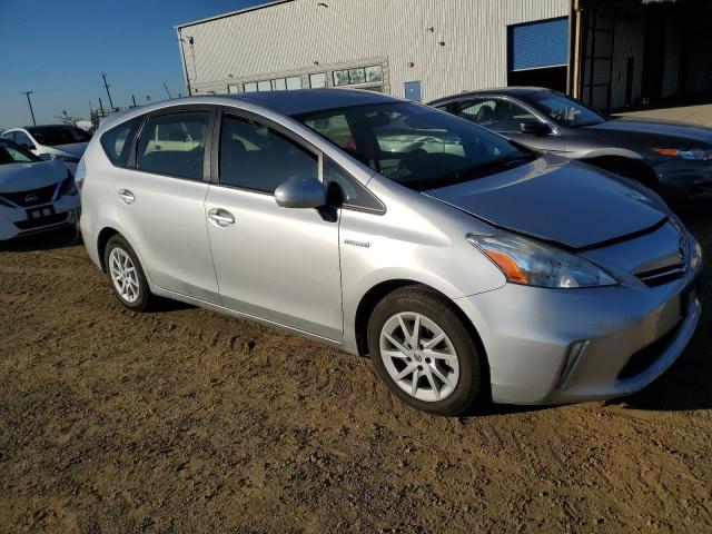 Photo 4 from auction – 2012 TOYOTA PRIUS V with VIN JTDZN3EU5C3085393