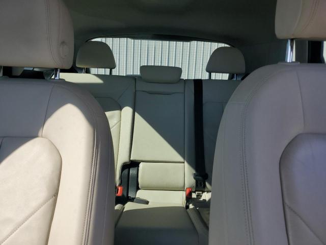Photo 10 from auction – 2020 AUDI Q3 PREMIUM with VIN WA1DECF32L1006932