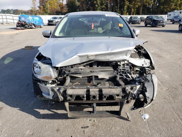 Снимка 5 от търг – 2014 FORD FOCUS SE с VIN 1FADP3K21EL133312