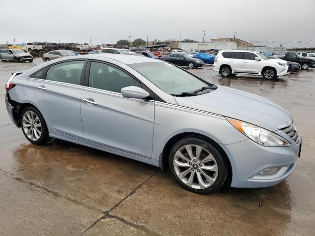 Photo 4 from auction – 2013 HYUNDAI SONATA SE with VIN 5NPEC4AC6DH721476