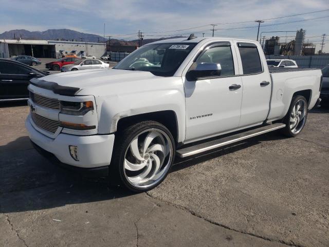 CHEVROLET SILVERADO 2018 с VIN 1GCRCPECXJZ366121 - Фото с аукциона