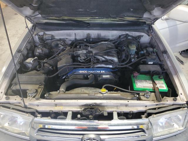 Photo 11 from auction – 2000 TOYOTA 4RUNNER SR with VIN JT3GN86R8Y0150765