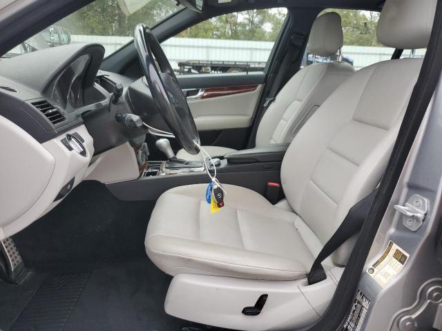 Photo 7 from auction – 2011 MERCEDES-BENZ C 300 with VIN WDDGF5EB0BR180508