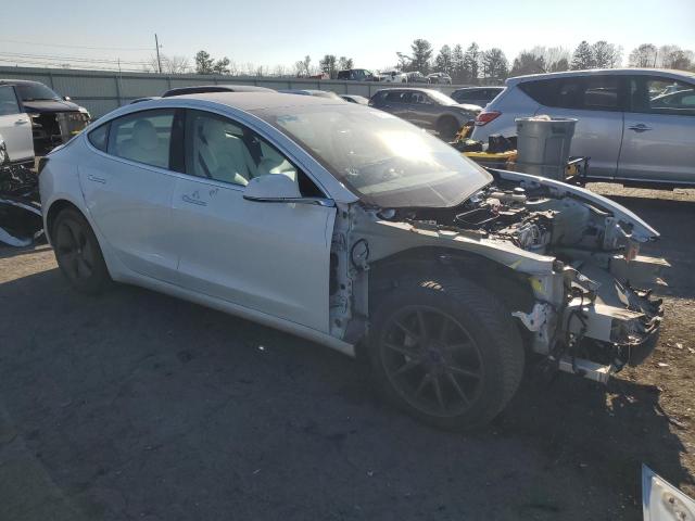 Photo 4 from auction – 2018 TESLA MODEL 3 with VIN 5YJ3E1EB2JF100070