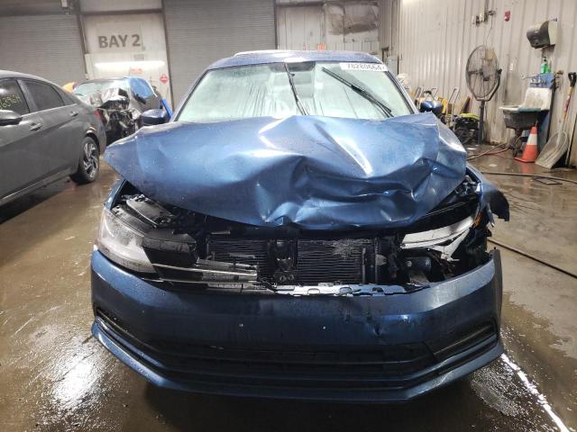 Photo 5 from auction – 2017 VOLKSWAGEN JETTA S with VIN 3VW2B7AJ3HM244668