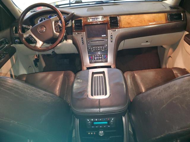 Photo 8 from auction – 2010 CADILLAC ESCALADE E with VIN 1GYUKKEF9AR195477