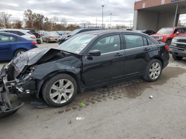 CHRYSLER 200 TOURIN 2013 z numerem VIN 1C3CCBBB5DN546885 - Zdjęcie z aukcji