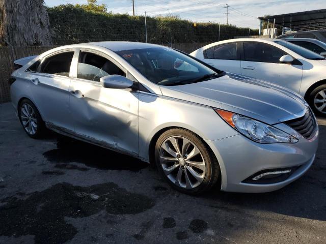 Photo 4 from auction – 2011 HYUNDAI SONATA SE with VIN 5NPEC4AB1BH201142