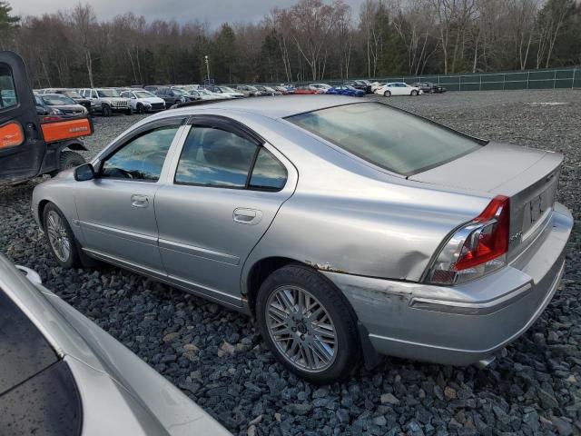 Photo 2 from auction – 2005 VOLVO S60 2.5T with VIN YV1RH592352470403