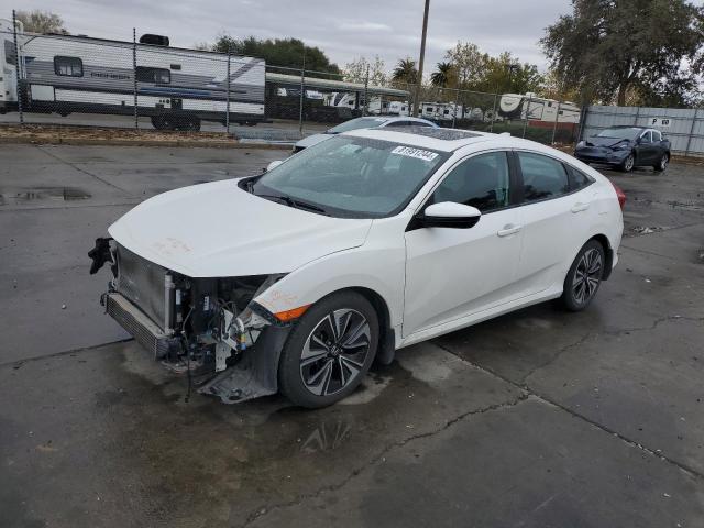 HONDA CIVIC EX 2017 with VIN 19XFC1F39HE201648 - Photo from auction