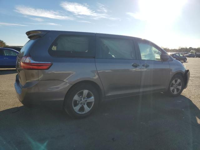 Photo 3 from auction – 2015 TOYOTA SIENNA with VIN 5TDZK3DC2FS586424