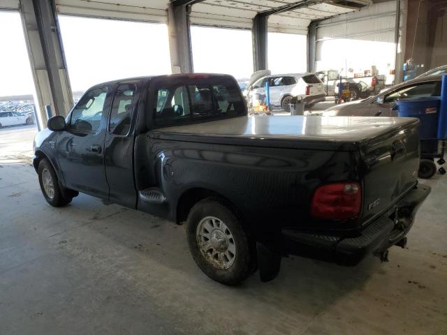 Photo 2 from auction – 2002 FORD F150 with VIN 2FTRX07W72CA71544