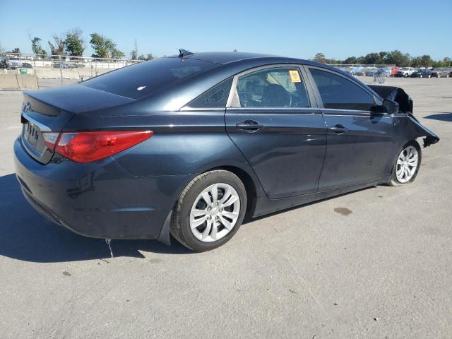 Photo 3 from auction – 2012 HYUNDAI SONATA GLS with VIN 5NPEB4AC4CH444523