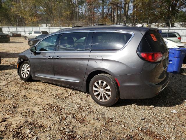 Photo 2 from auction – 2017 CHRYSLER PACIFICA T with VIN 2C4RC1BGXHR733818