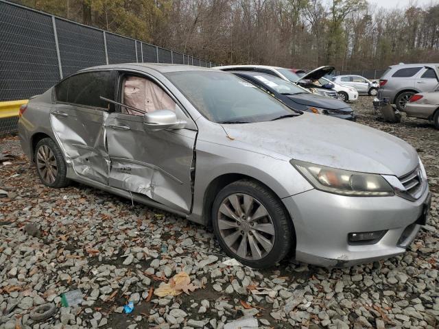 Photo 4 from auction – 2015 HONDA ACCORD EXL with VIN 1HGCR3F81FA005536
