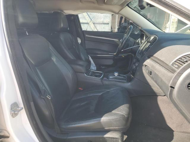 Photo 7 from auction – 2016 CHRYSLER 300 LIMITE with VIN 2C3CCAAG6GH313439
