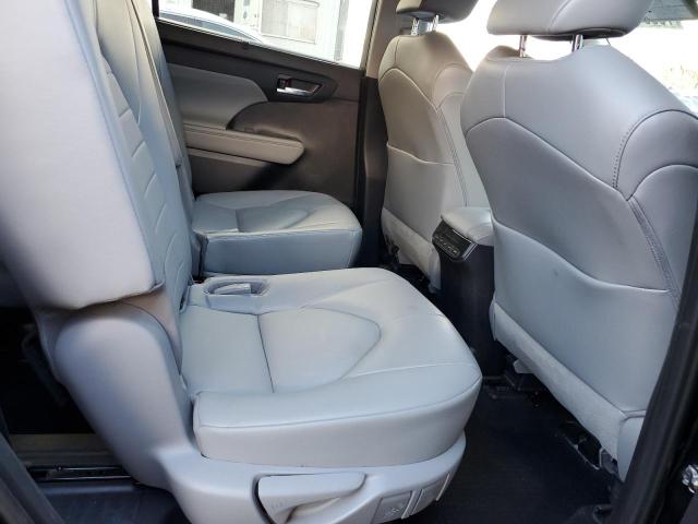 Photo 11 from auction – 2022 TOYOTA HIGHLANDER with VIN 5TDGZRBH0NS560293