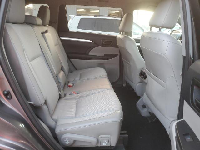 Photo 11 from auction – 2014 TOYOTA HIGHLANDER with VIN 5TDBKRFH7ES052184