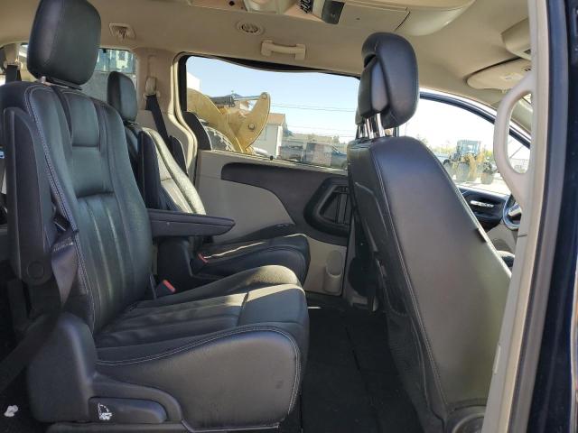 Photo 11 from auction – 2014 CHRYSLER TOWN & COU with VIN 2C4RC1BG0ER285133