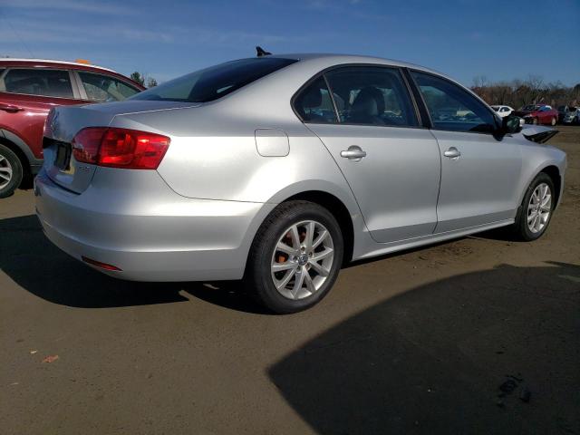 Photo 3 from auction – 2012 VOLKSWAGEN JETTA SE with VIN 3VWDP7AJ2CM308458