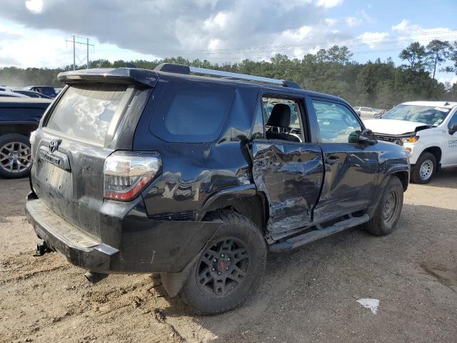 Photo 3 from auction – 2020 TOYOTA 4RUNNER SR with VIN JTEZU5JR2L5225609