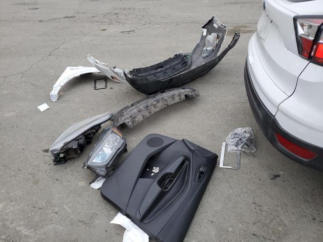 Photo 12 from auction – 2018 FORD ESCAPE S with VIN 1FMCU0F79JUC20149