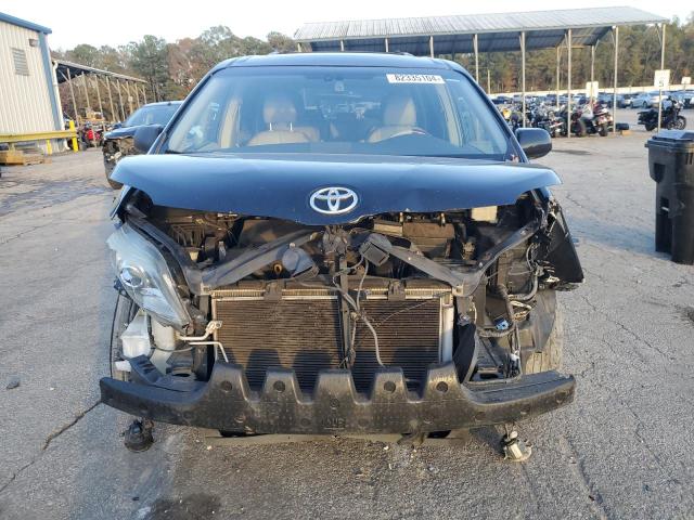 Photo 5 from auction – 2012 TOYOTA SIENNA XLE with VIN 5TDYK3DCXCS260538