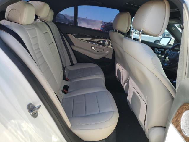 Photo 10 from auction – 2017 MERCEDES-BENZ E 300 with VIN WDDZF4JB7HA193014