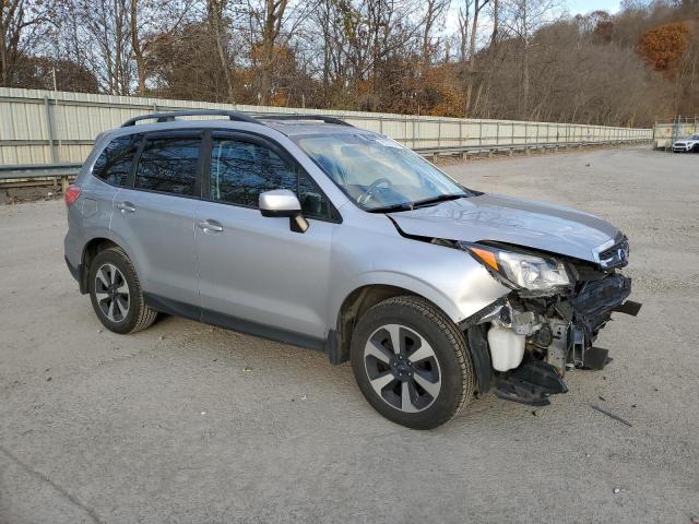 Photo 4 from auction – 2018 SUBARU FORESTER 2 with VIN JF2SJAEC2JH598739