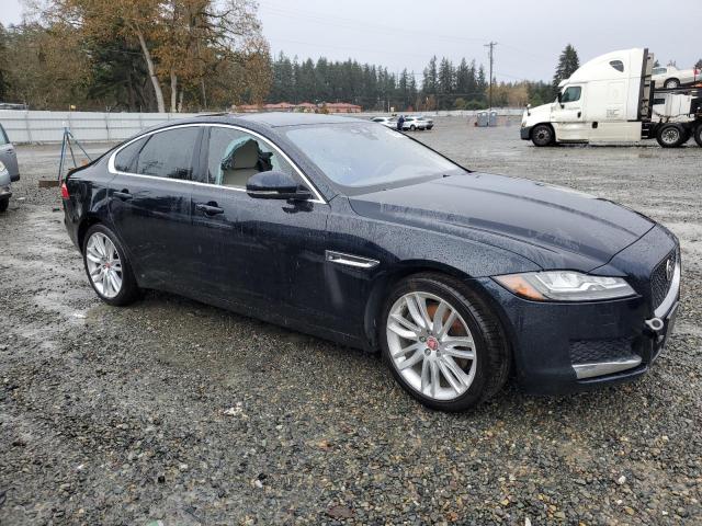 Photo 4 from auction – 2016 JAGUAR XF PRESTIG with VIN SAJBK4BV6GCY19088