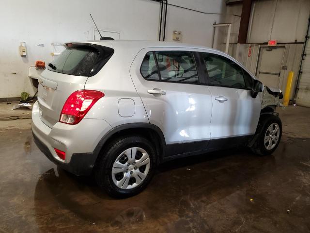 Photo 3 from auction – 2017 CHEVROLET TRAX LS with VIN 3GNCJKSB6HL176688