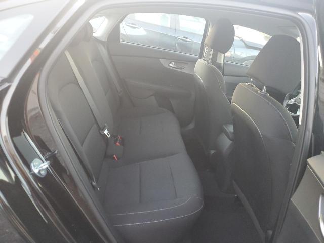 Photo 10 from auction – 2021 KIA FORTE FE with VIN 3KPF24AD3ME353908