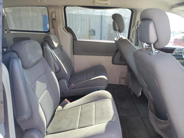 Photo 11 from auction – 2010 CHRYSLER TOWN & COU with VIN 2A4RR5D19AR463477