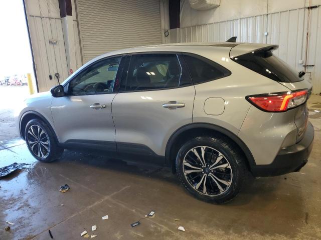 Photo 2 from auction – 2021 FORD ESCAPE SE with VIN 1FMCU9G60MUA34014