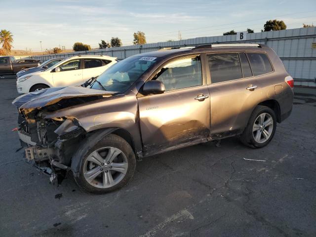 صورة رقم 1 من المزاد - 2013 TOYOTA HIGHLANDER مع VIN 5TDDK3EH4DS275370
