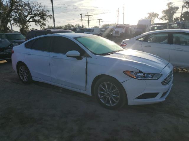 Photo 4 from auction – 2017 FORD FUSION SE with VIN 3FA6P0HD4HR347068