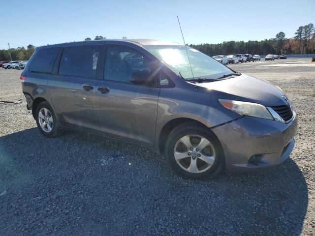 Photo 4 from auction – 2011 TOYOTA SIENNA with VIN 5TDZK3DC8BS120314