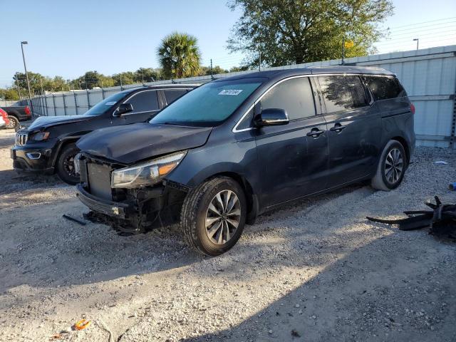 KIA SEDONA EX 2015 with VIN KNDMC5C16F6065676 - Photo from auction