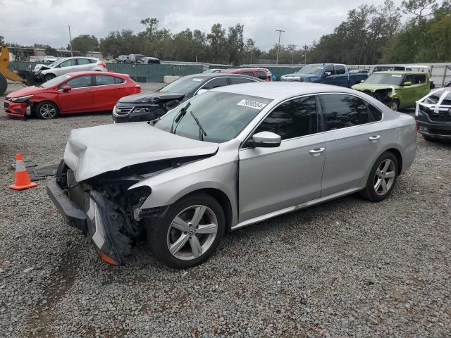 VOLKSWAGEN PASSAT SE 2015 with VIN 1VWBT7A32FC017100 - Photo from auction