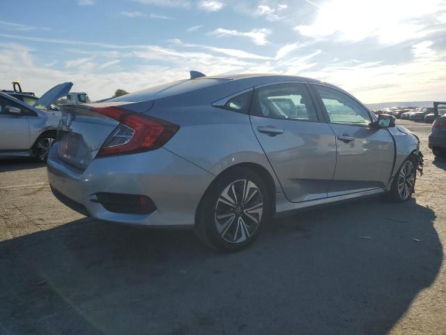 Photo 3 from auction – 2017 HONDA CIVIC EXL with VIN 19XFC1F70HE205204
