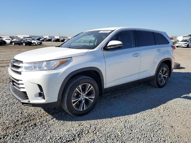 TOYOTA HIGHLANDER 2019 with VIN 5TDZZRFH6KS310765 - Photo from auction