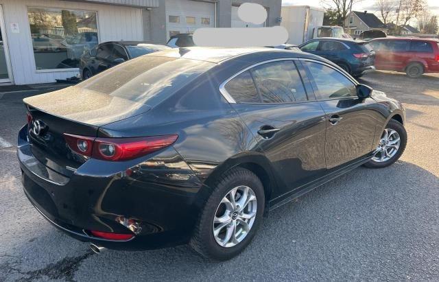 Photo 4 from auction – 2022 MAZDA 3 PREMIUM with VIN 3MZBPADL2NM307475